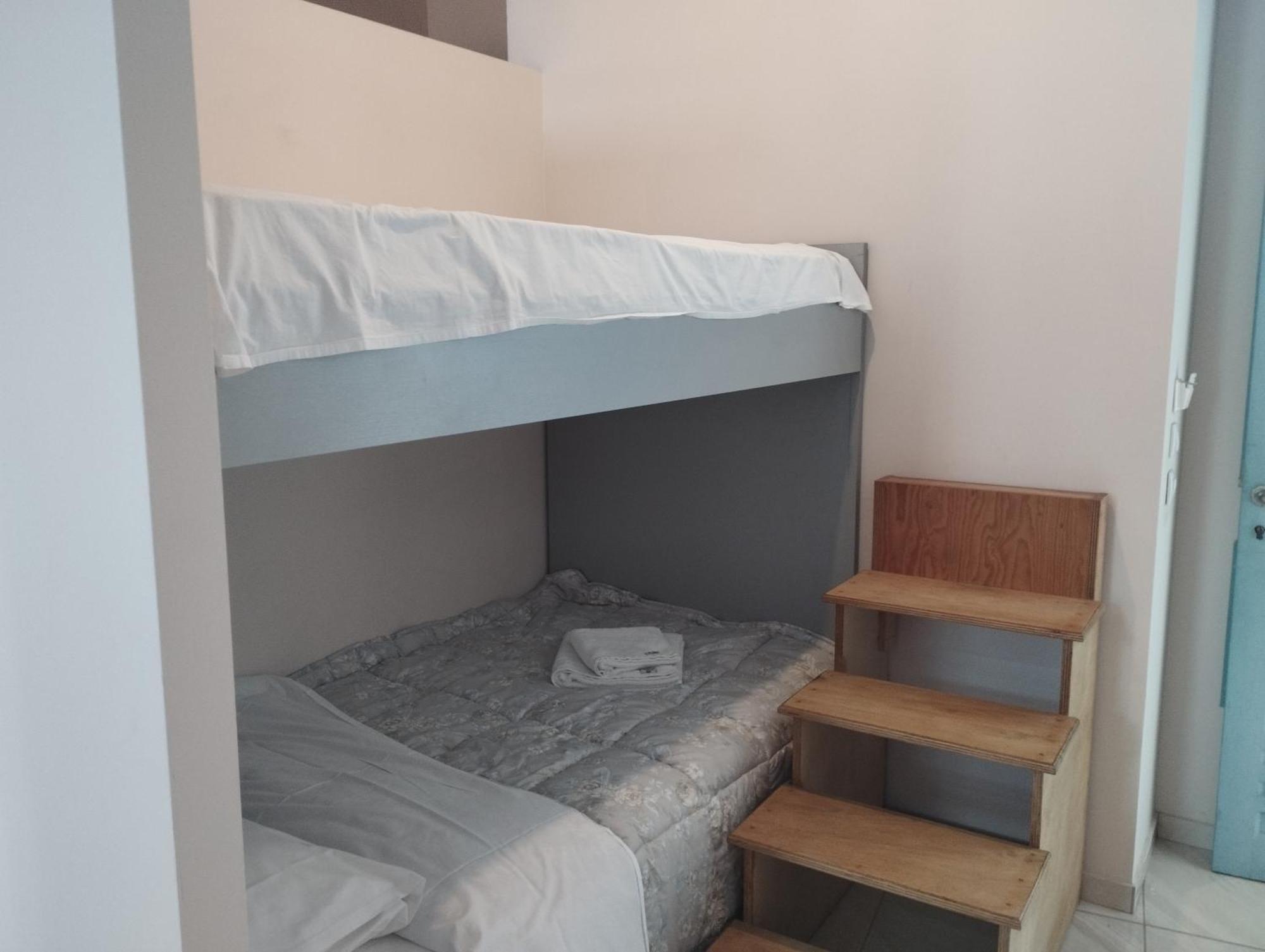 Apartamento Στούντιο Στη Στοά Βαρβουτσή #1 Kalamata Exterior foto