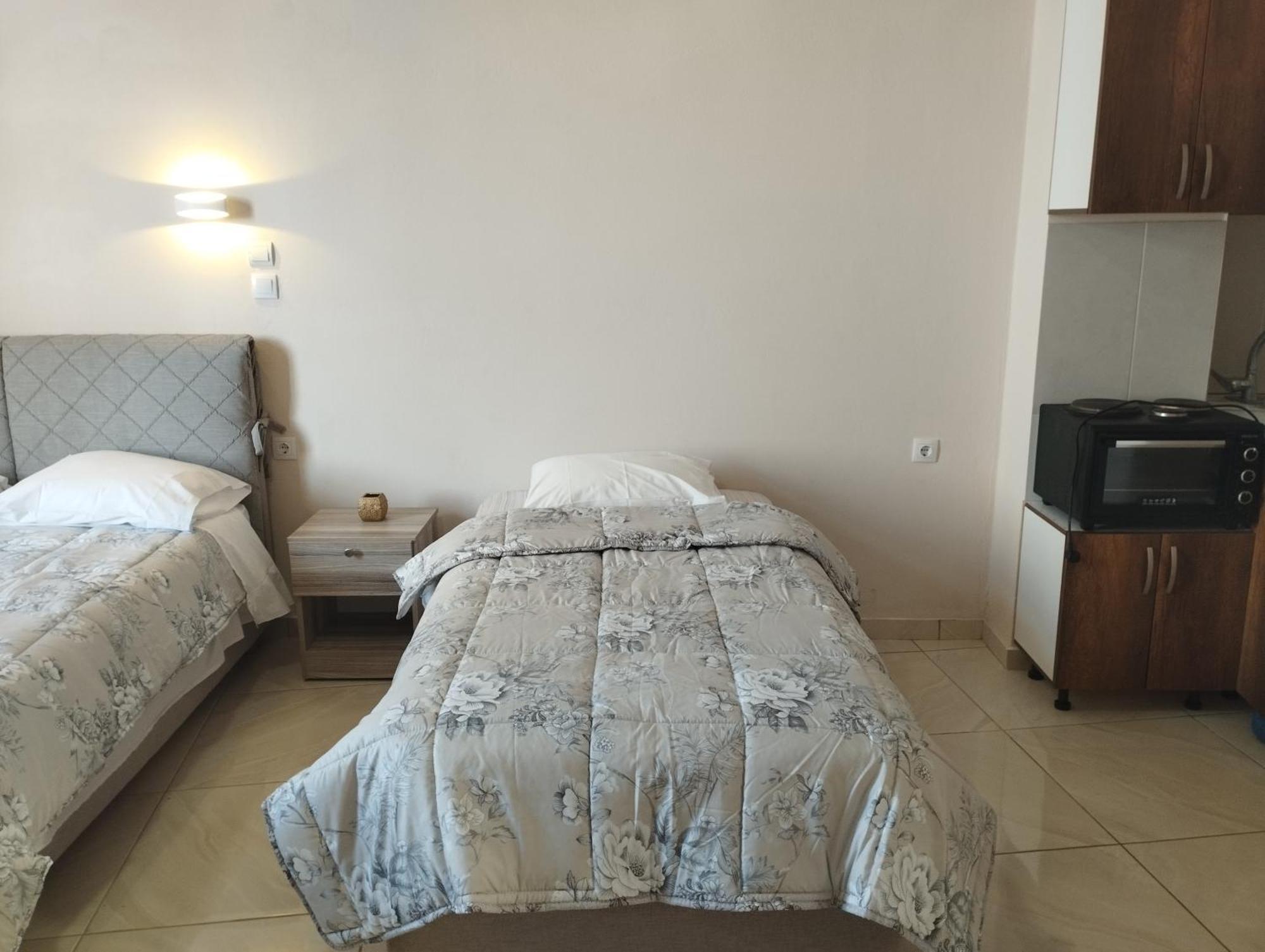 Apartamento Στούντιο Στη Στοά Βαρβουτσή #1 Kalamata Exterior foto